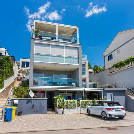 Panoramica Apartment With Whirlpool ซริกเวนิซา ภายนอก รูปภาพ