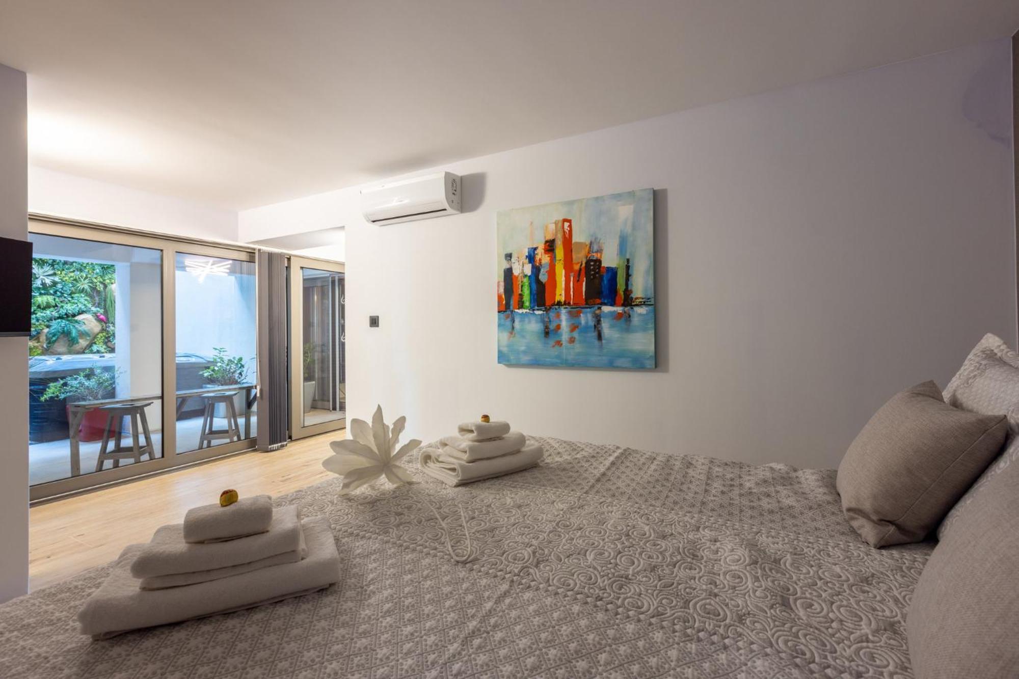 Panoramica Apartment With Whirlpool ซริกเวนิซา ภายนอก รูปภาพ
