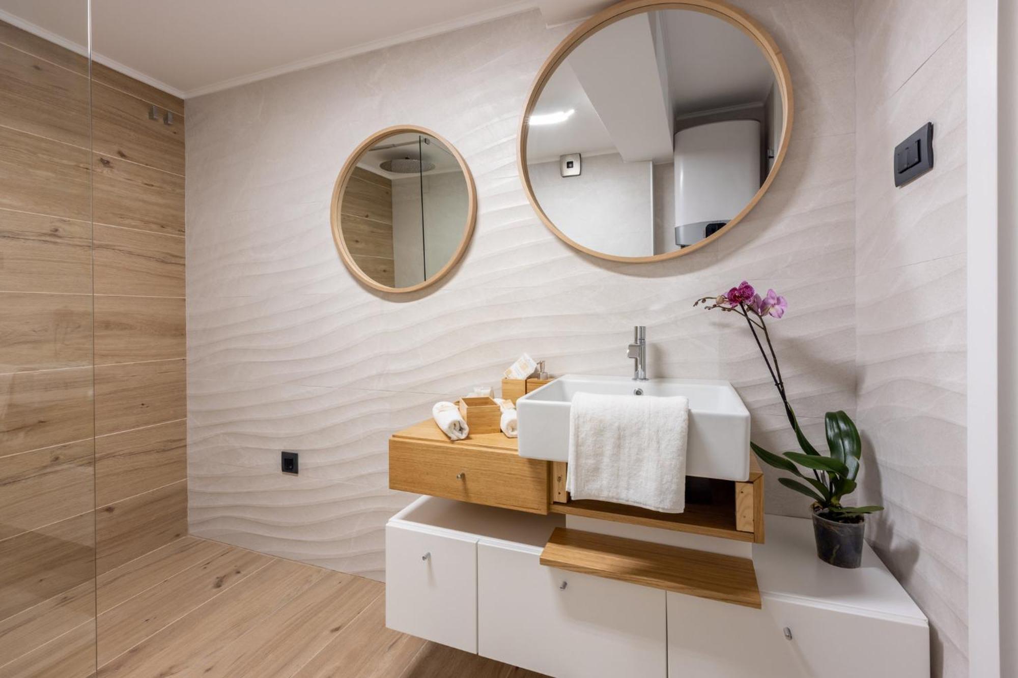Panoramica Apartment With Whirlpool ซริกเวนิซา ภายนอก รูปภาพ
